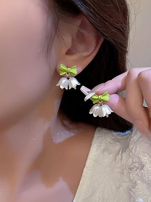 Gold-toned Green Bow-shaped Tulip Dangler Earrings for Women