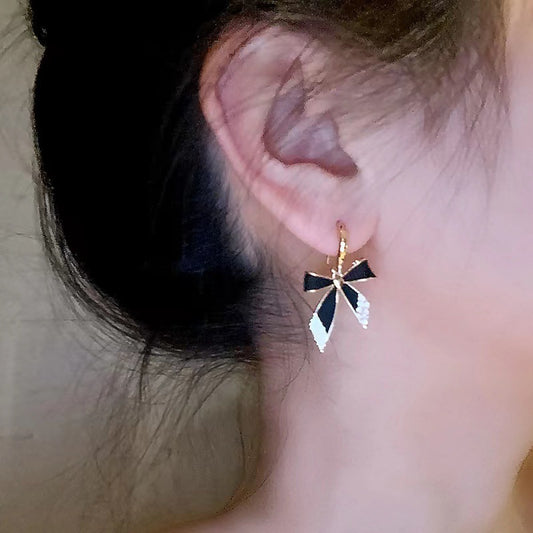 Gold-toned Black Bow-shaped Dangler Earrings for Women