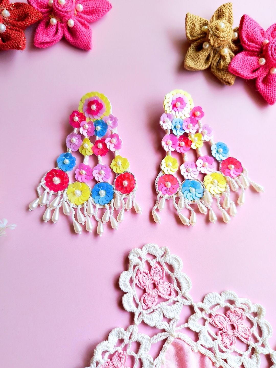 Sequina Maangtika Choker Set (Multicolor)