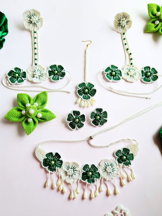 Flower Blossom Bridal Jewellery Set (Green and White)