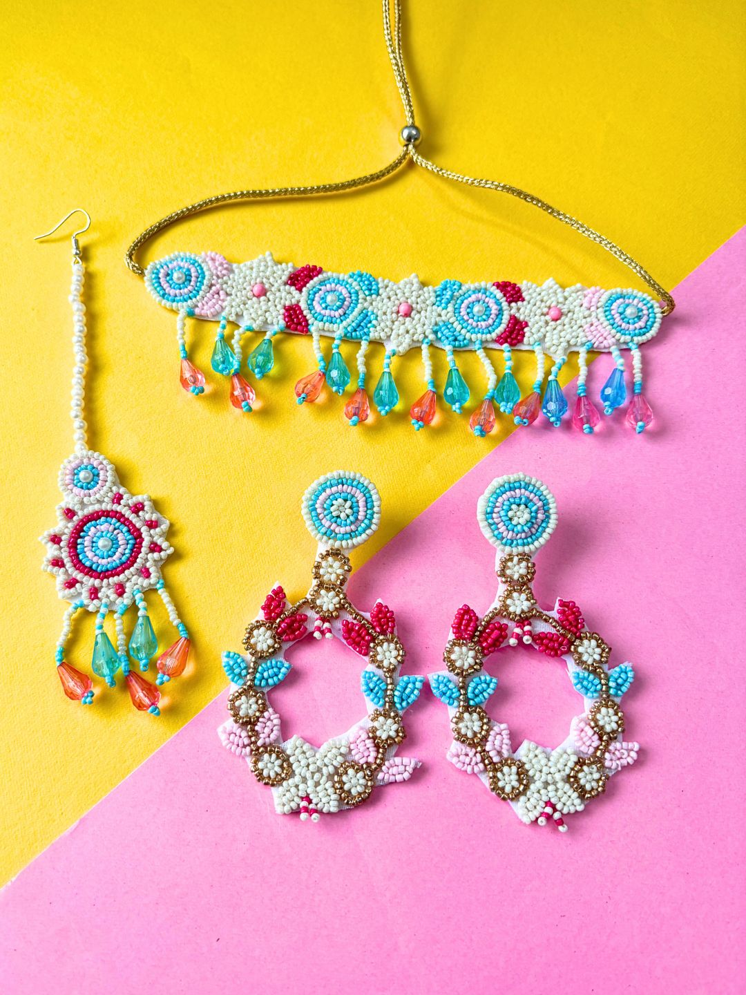 Zia Floral Bridal Choker Maangtika Set (Blue and Red)