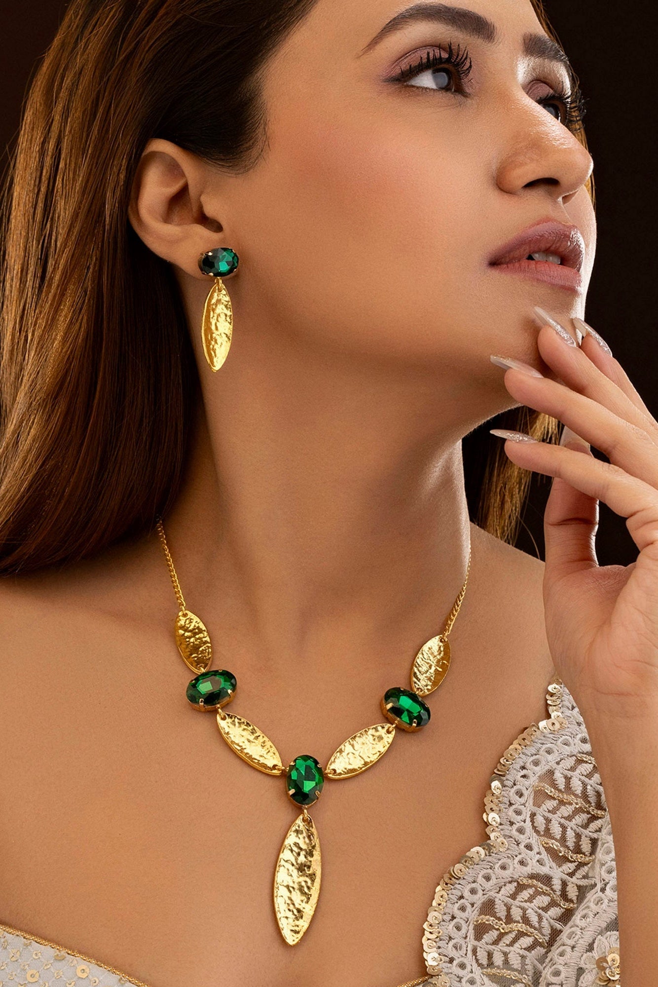 Designer Green Emerald Jewellery Set with Earrings Necklace (Gold)