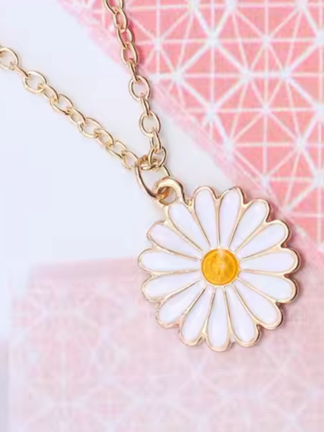 Daisy Necklace Chain (Gold)