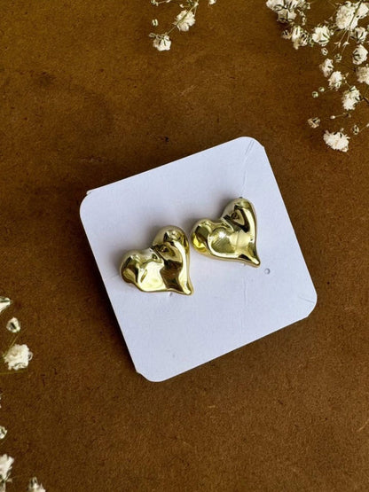 Messy Heart Studs (Gold)