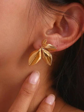 Floral Oversized Studs (Gold)