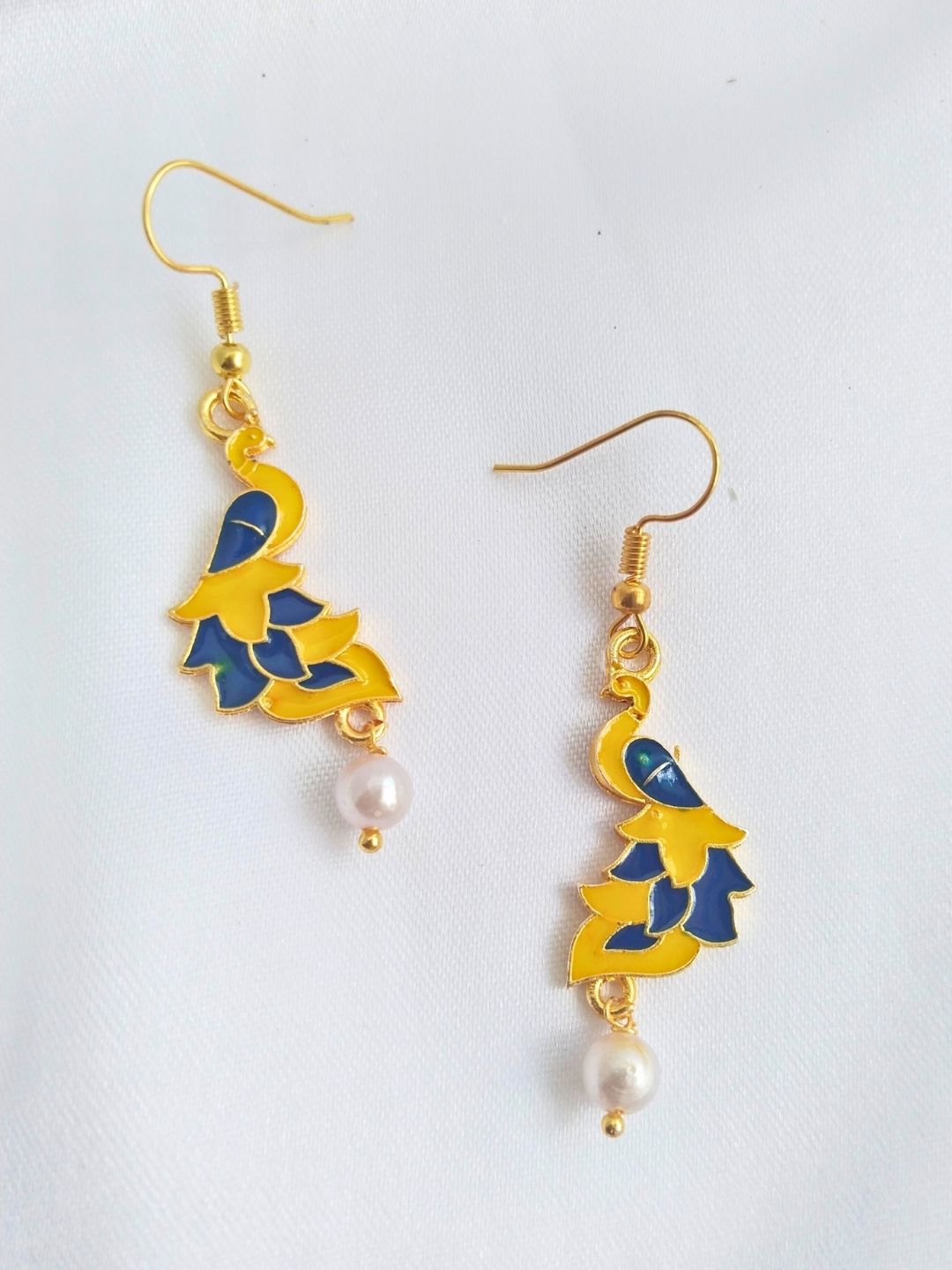 Paakhi Drop Earrings J680 (Navy Yellow)