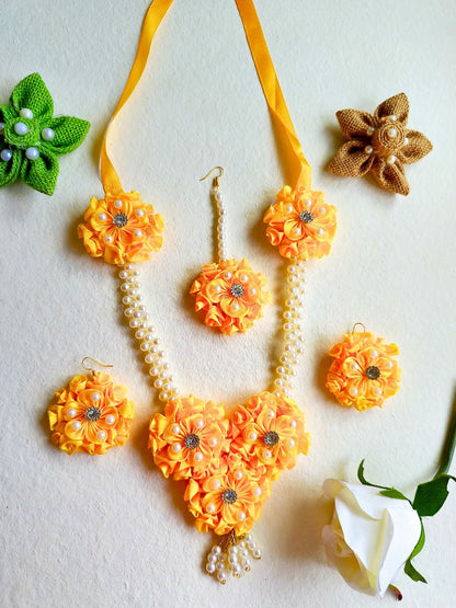 Haldi Mehendi Floral Jewelry: Set 3