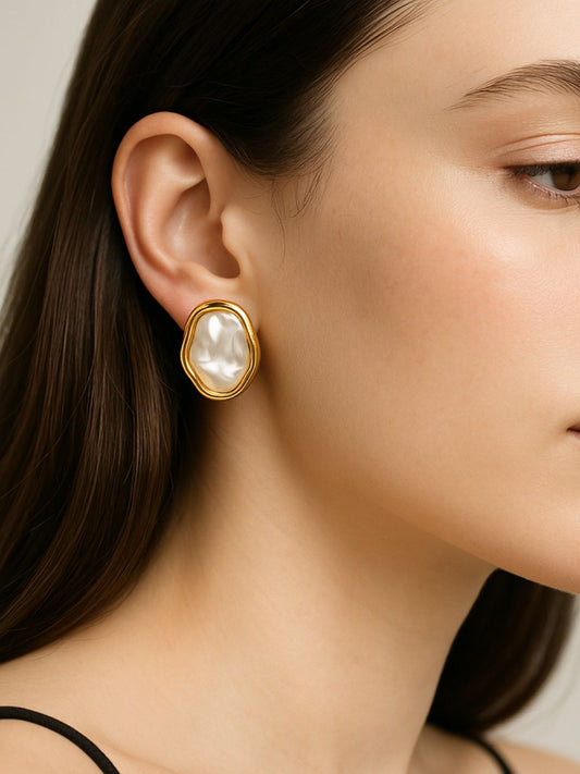 Mother of Pearl White Stud Earrings