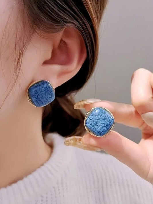 MOP Studs (Blue)