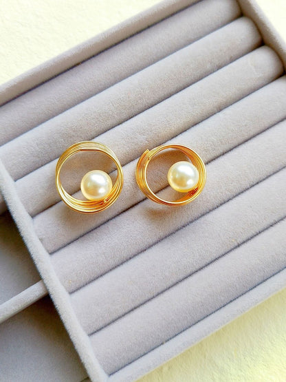 Pearl Studs