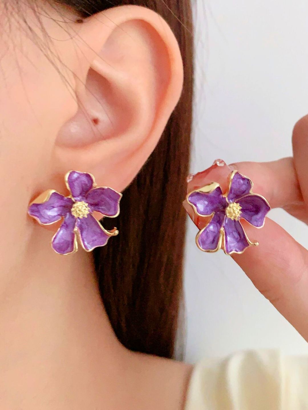 Pookie Lavender Floral Earrings