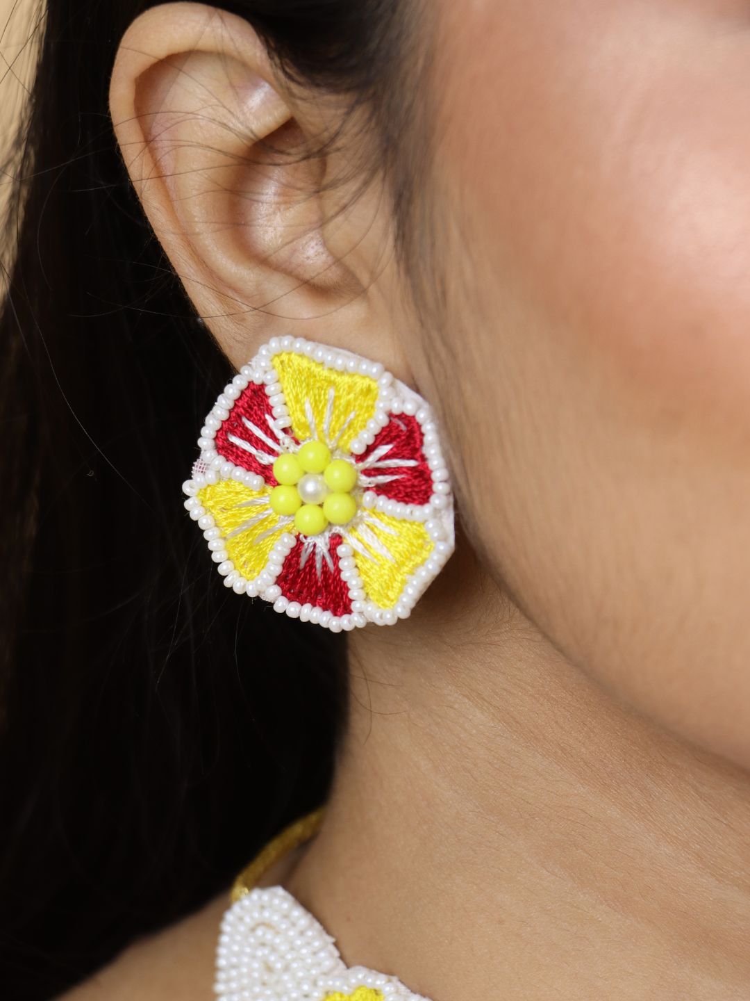 Flower Blossom Bridal Jewellery Set (Red-Yellow)