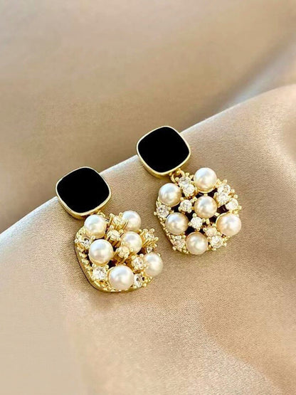 Black Pearl AD Earrings