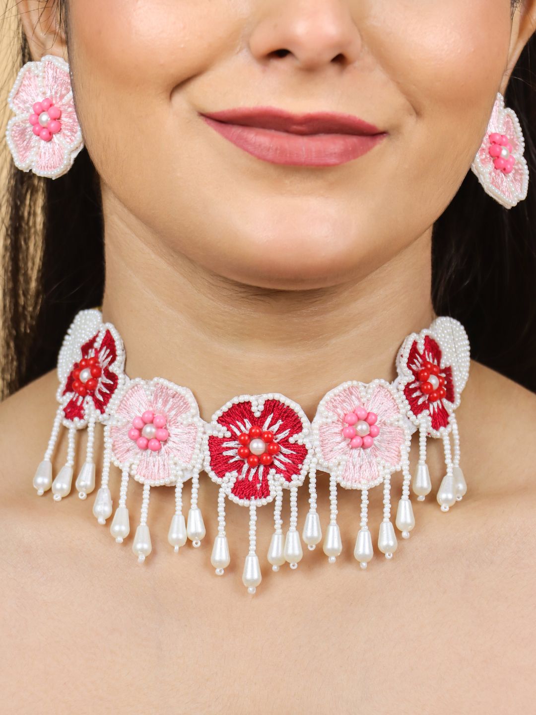 Flower Blossom Choker Maangtika Set (Red and Pink)