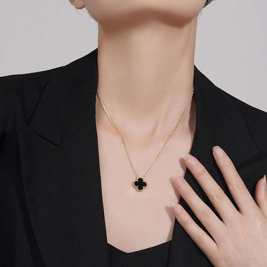 Viral Clover Necklace Pendant (Black)