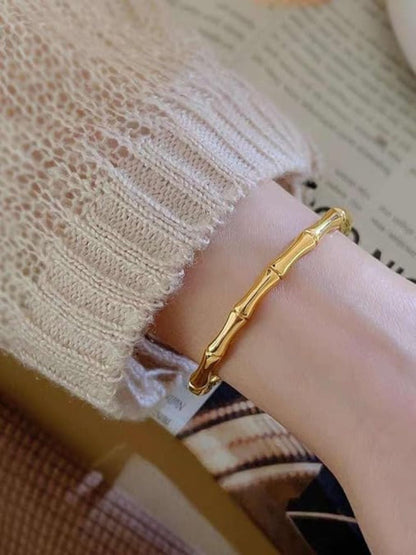 Viral Bamboo Cuff Bracelet (Gold)