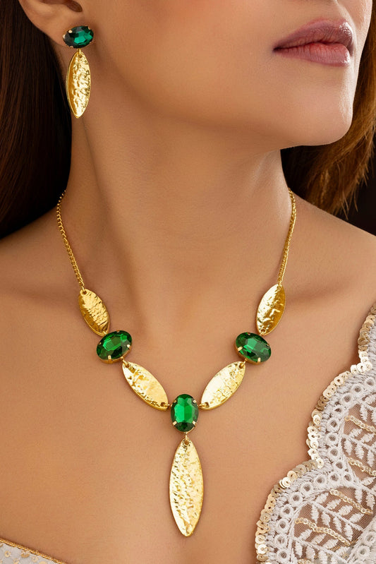 Designer Green Emerald Jewellery Set with Earrings Necklace (Gold)