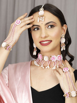 Sunaina Bridal Jewellery Set (Pink and Golden)